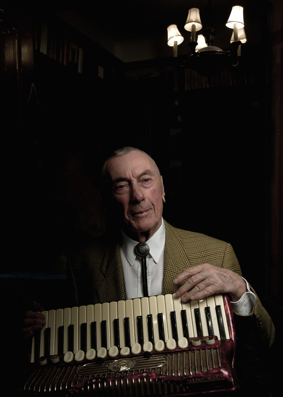 Tabányi Mihály magyar harmonikaművész(1921–2019)